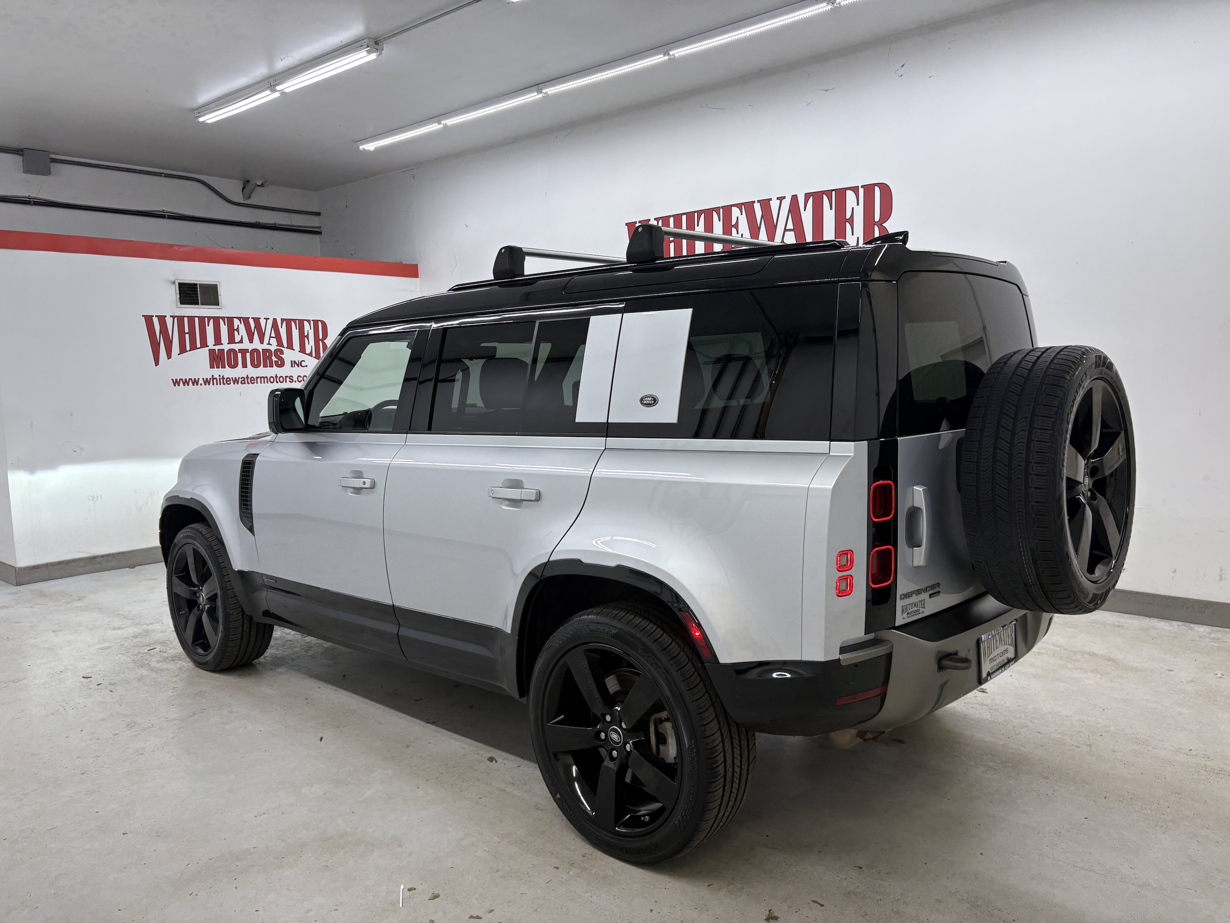 land rover defender 2021 SALE27RU2M2044356 image land rover defender 2021 SALE27RU2M2044356 image
